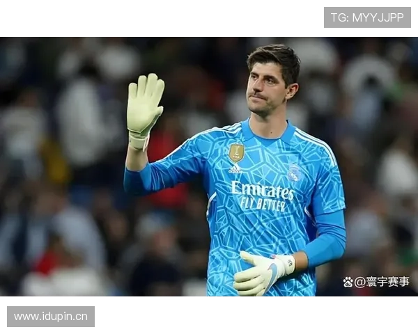 库尔图瓦：面对密集射门时的连续神扑能力巅峰