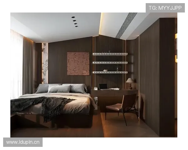 柳雅慧把酒店床当衣柜，名牌包把床压成山，刷到我怀疑人生